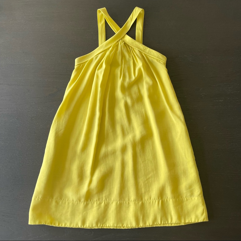 Beautiful yellow dress